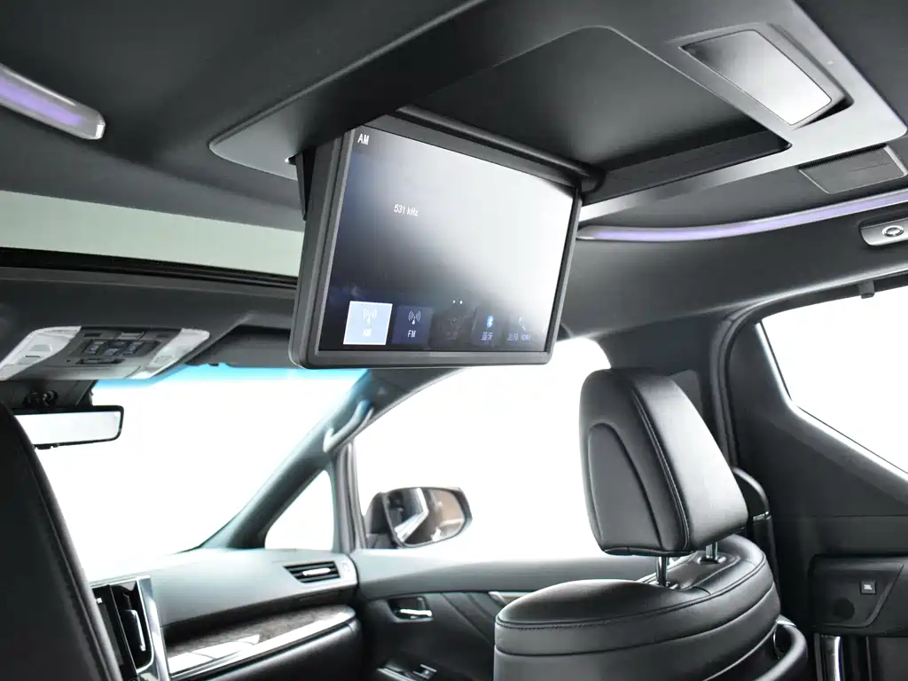 Toyota Vellfire — миниатюра 26