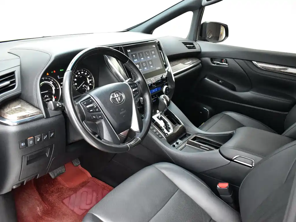 Toyota Vellfire — миниатюра 7