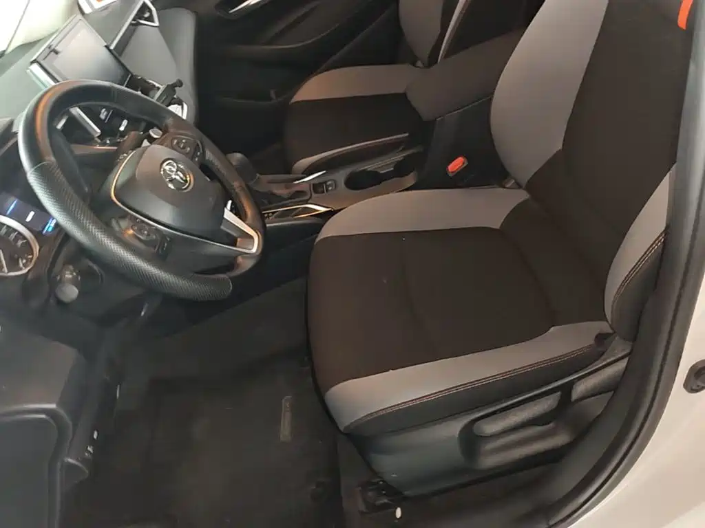 Toyota Corolla — миниатюра 11