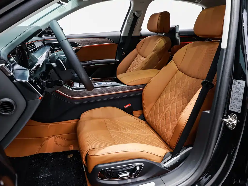 Audi A8 — миниатюра 10