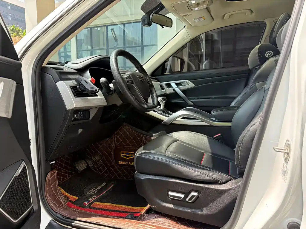 Geely Boyue — миниатюра 3