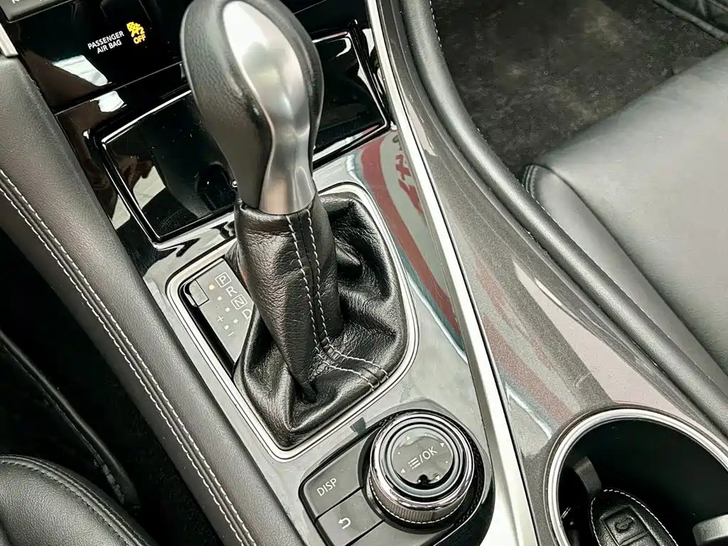 Infiniti Q50L — миниатюра 10