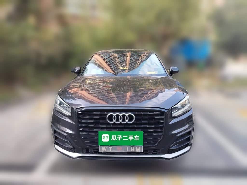 Audi Q2L 1.4 л 2021 г. Чёрный, пробег 49000 км
