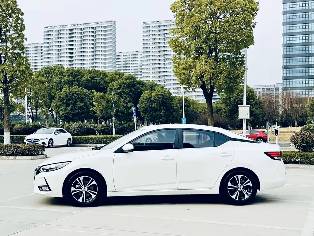 Nissan Sylphy — миниатюра 3