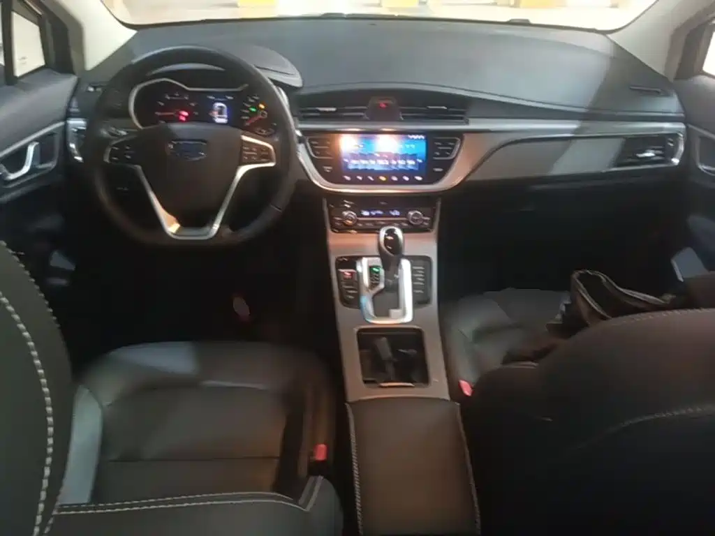 Geely Emgrand GS — миниатюра 10