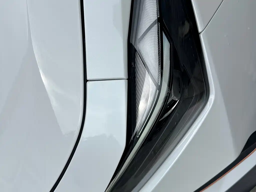 Changan UNI-V — миниатюра 5