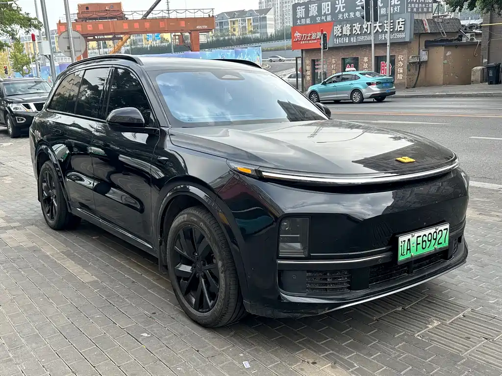 Li Auto Li L8 — миниатюра 2