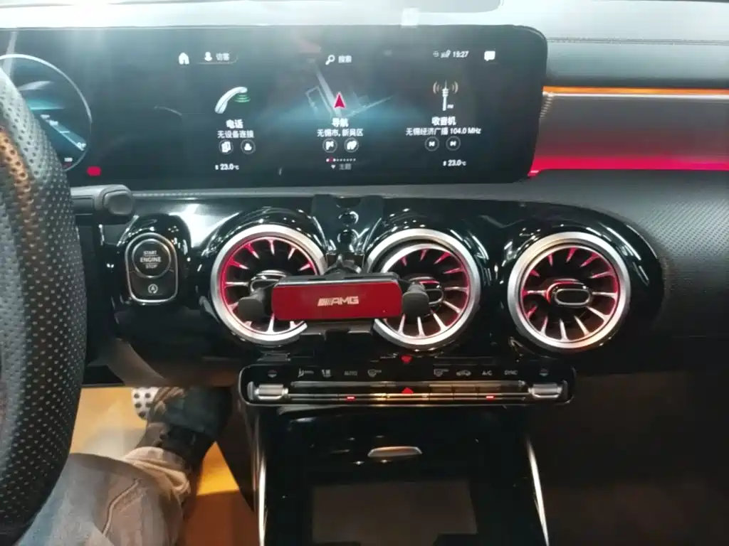 Mercedes-Benz A-Class AMG — миниатюра 13