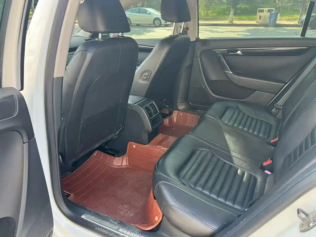 Volkswagen Magotan — миниатюра 7