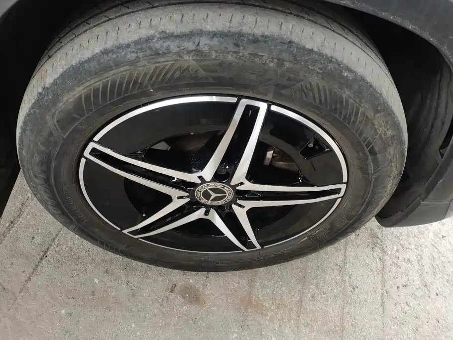 Mercedes-Benz EQB — миниатюра 6