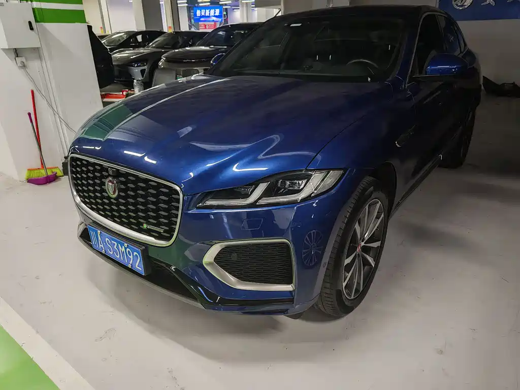 JAGUAR F PACE