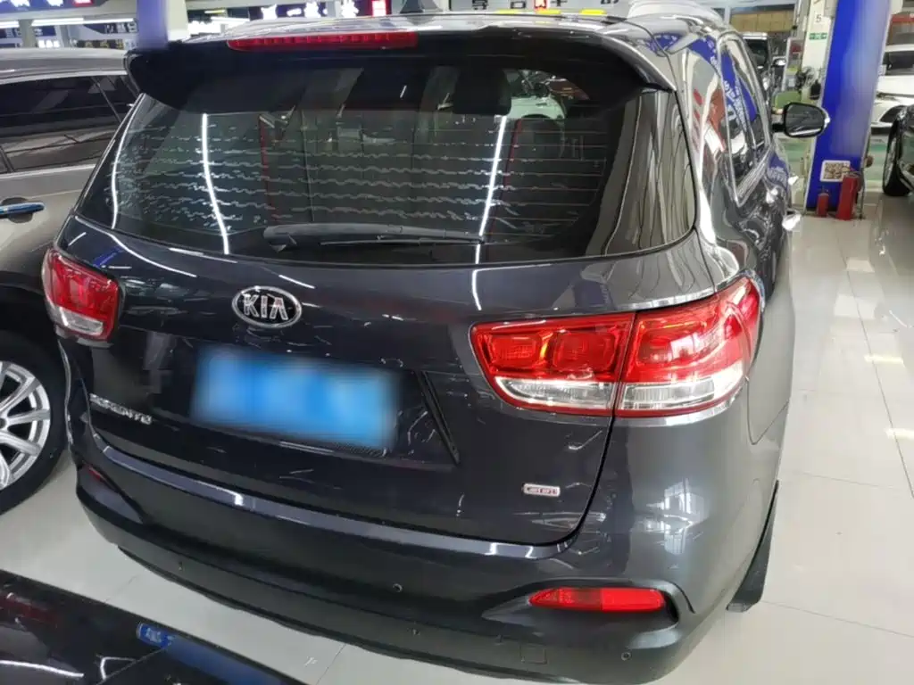 Kia Sorento — миниатюра 6