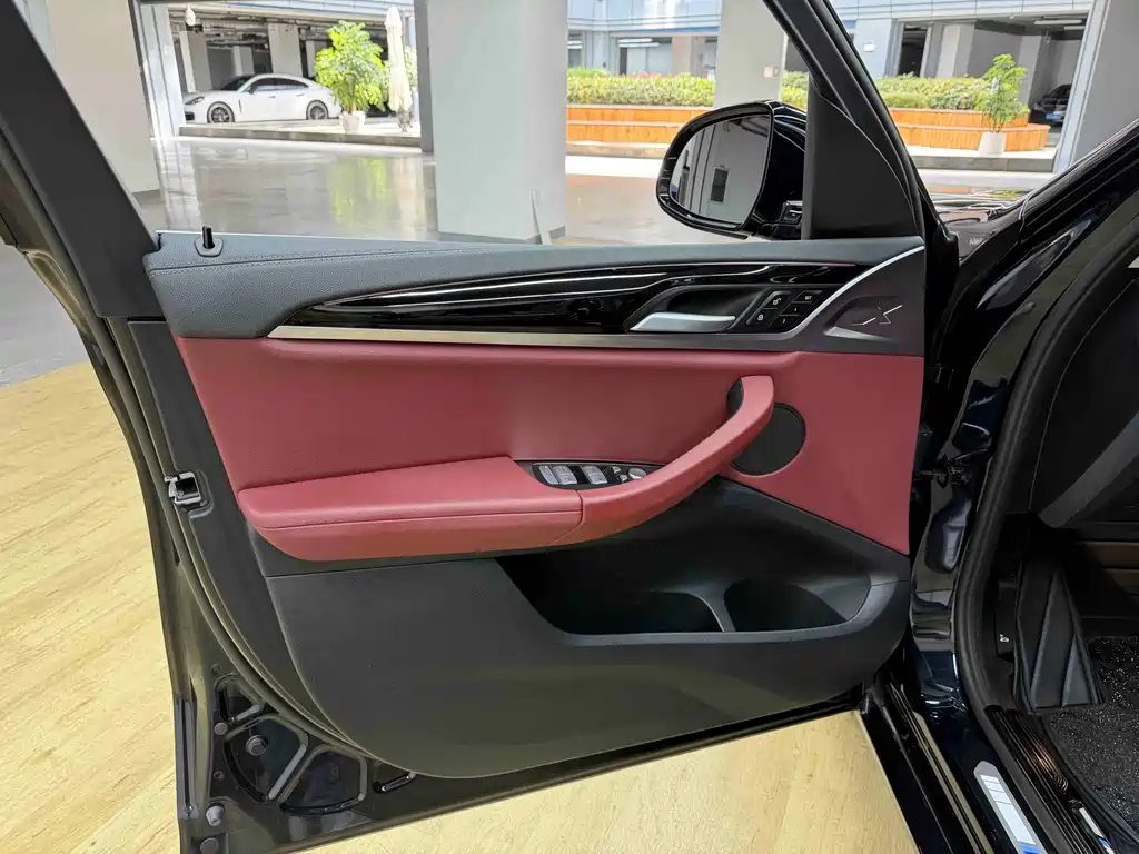 BMW X3 — миниатюра 7
