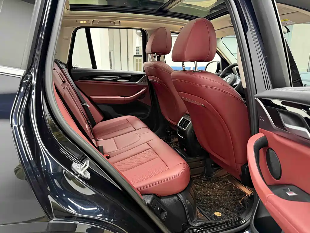 BMW X3 — миниатюра 23