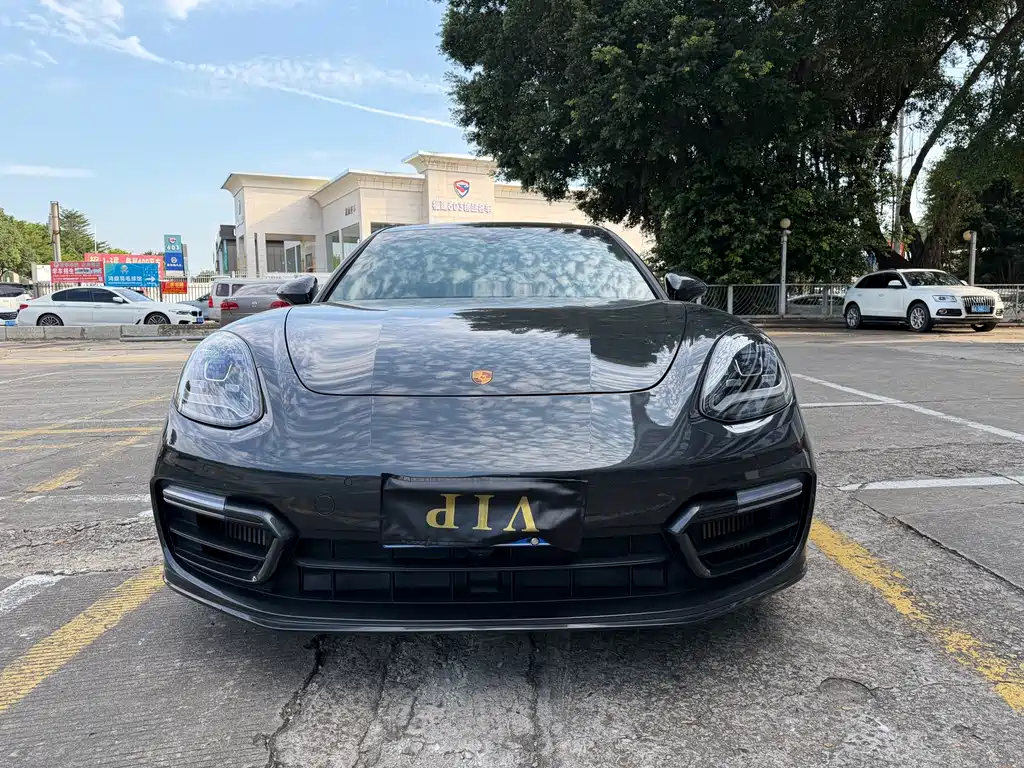 Porsche Panamera — миниатюра 2