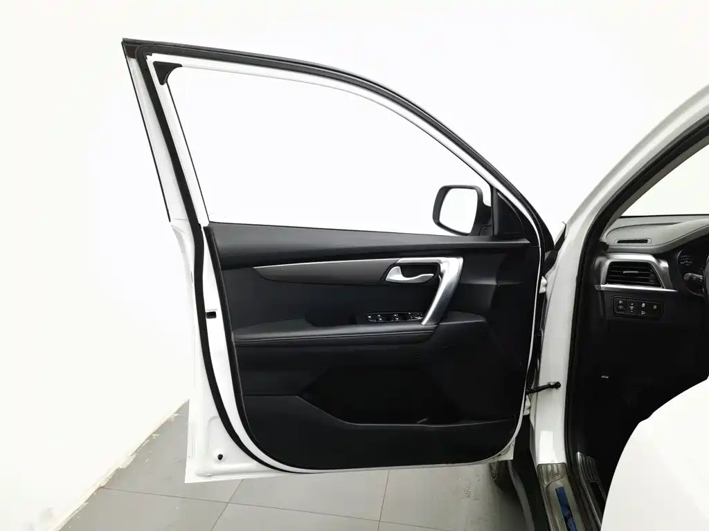 Kia Sportage — миниатюра 8