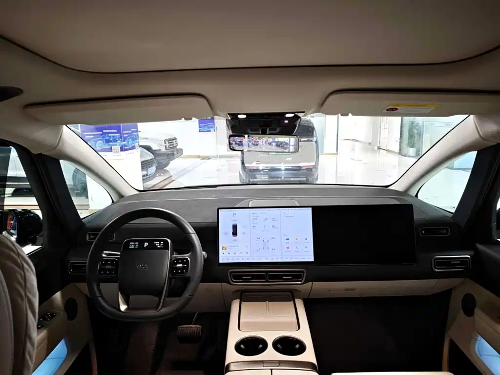 Li Auto Li MEGA — миниатюра 7