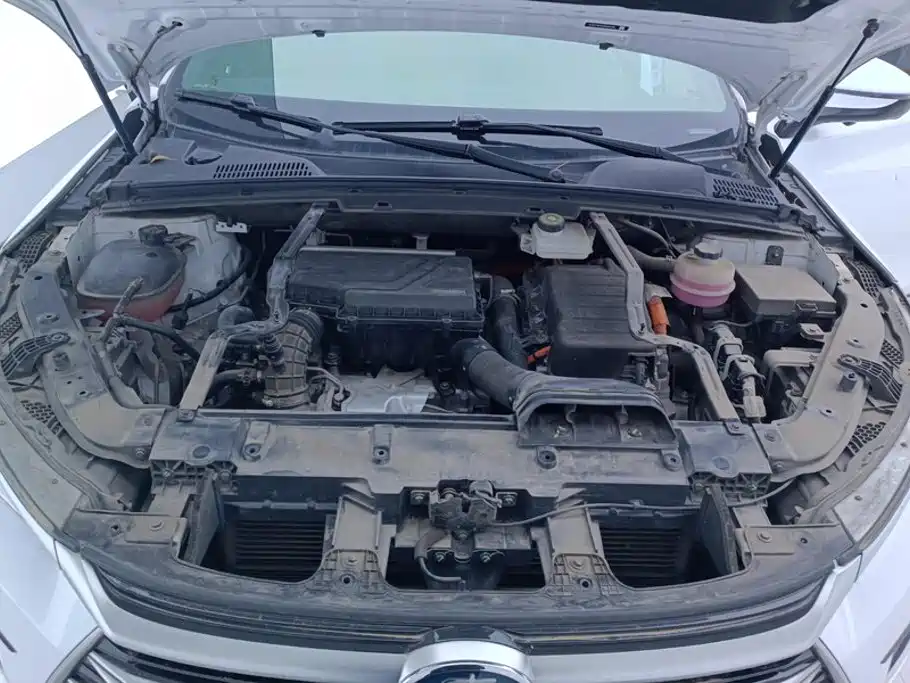 BYD Tang New Energy — миниатюра 10