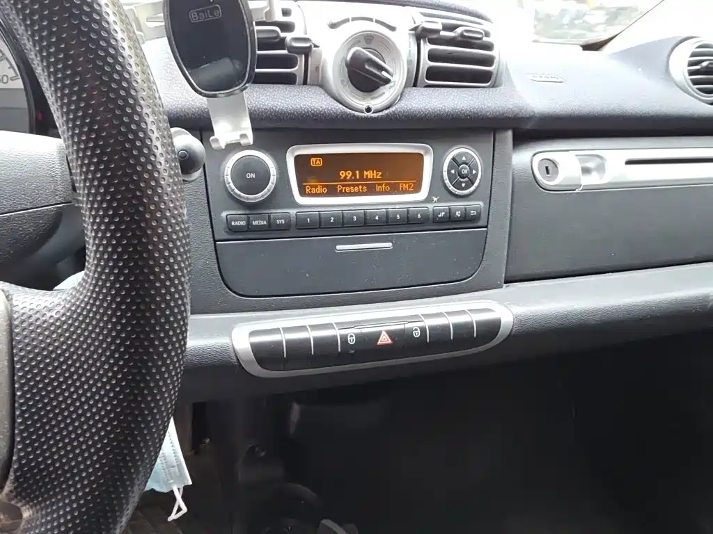 smart Smart Fortwo — миниатюра 9