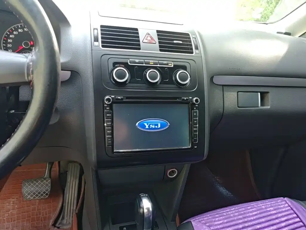 Volkswagen Touran — миниатюра 13