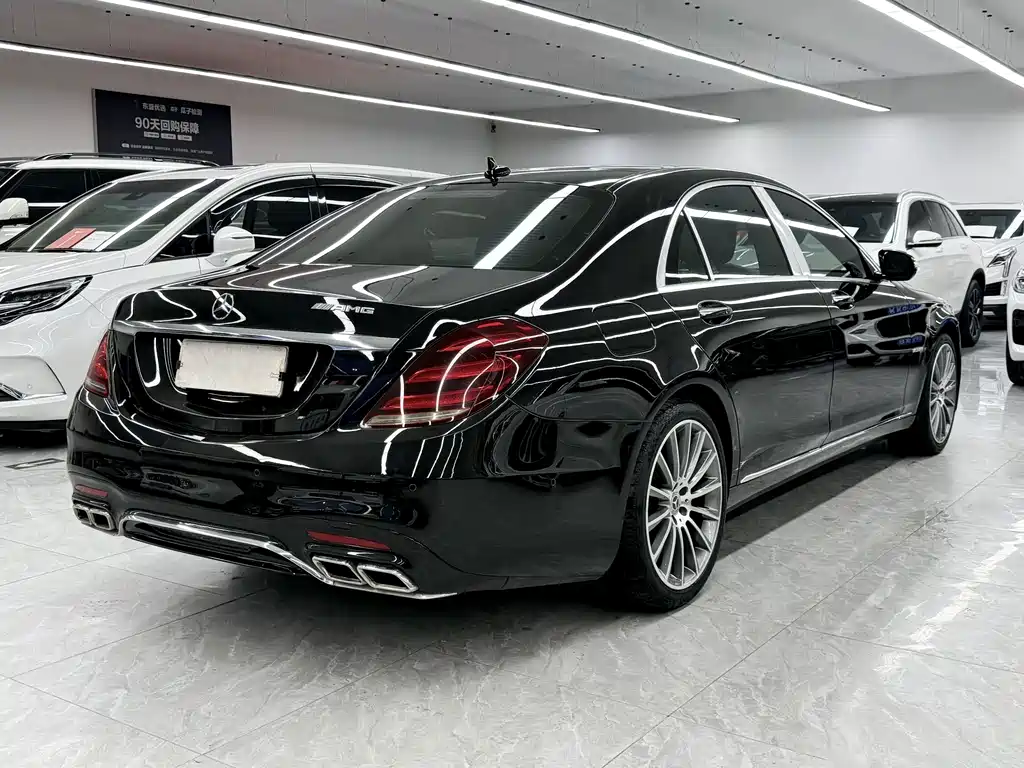 Mercedes-Benz S-Class — миниатюра 4