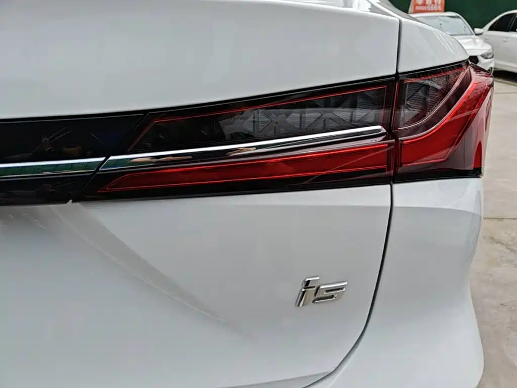 Roewe i5 2023 1.5L CVT