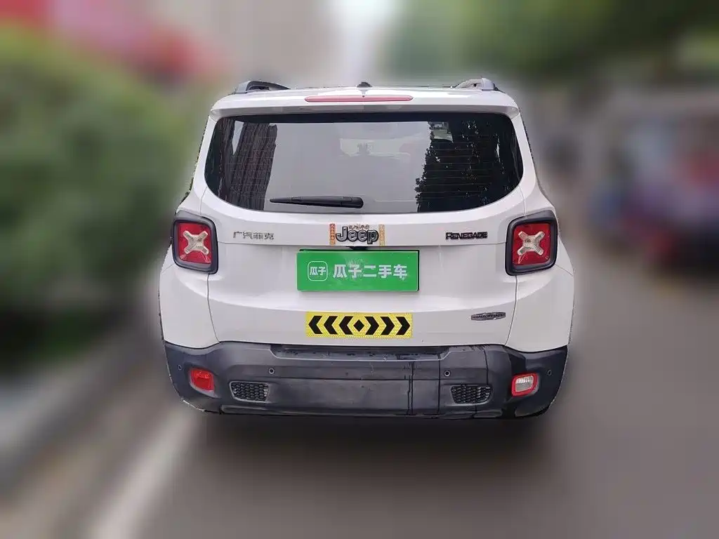 Jeep Renegade — миниатюра 7