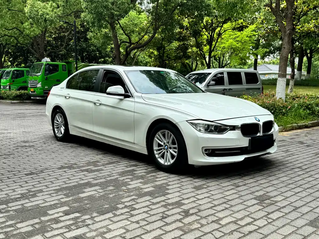 BMW 3 Series 2013 320Li Fashion Type