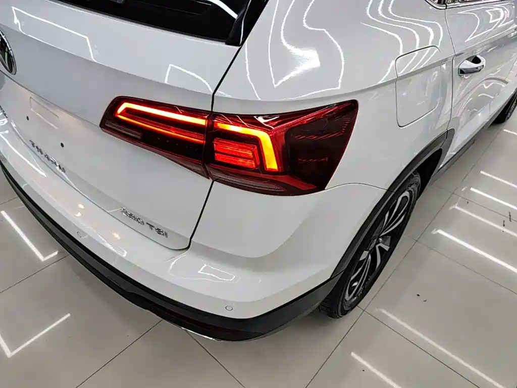 Volkswagen Tharu — миниатюра 8