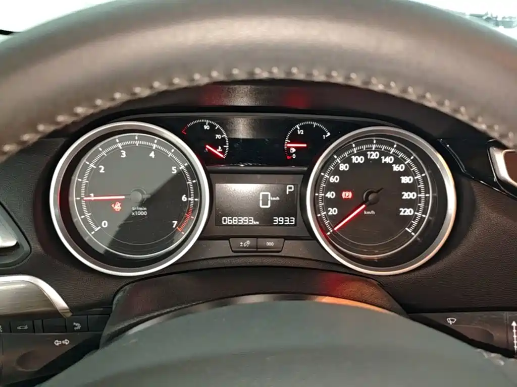 Peugeot 408 — миниатюра 12