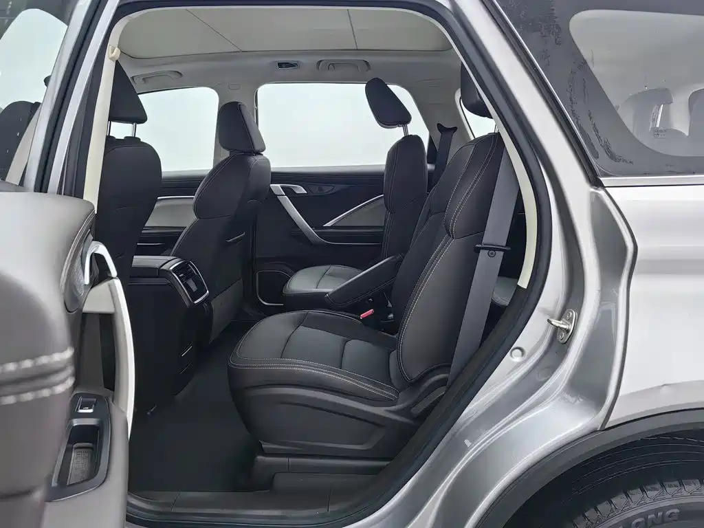 Geely Jia Ji — миниатюра 15