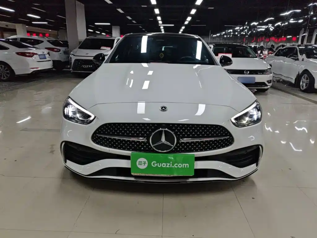 Mercedes-Benz C-Class — миниатюра 3