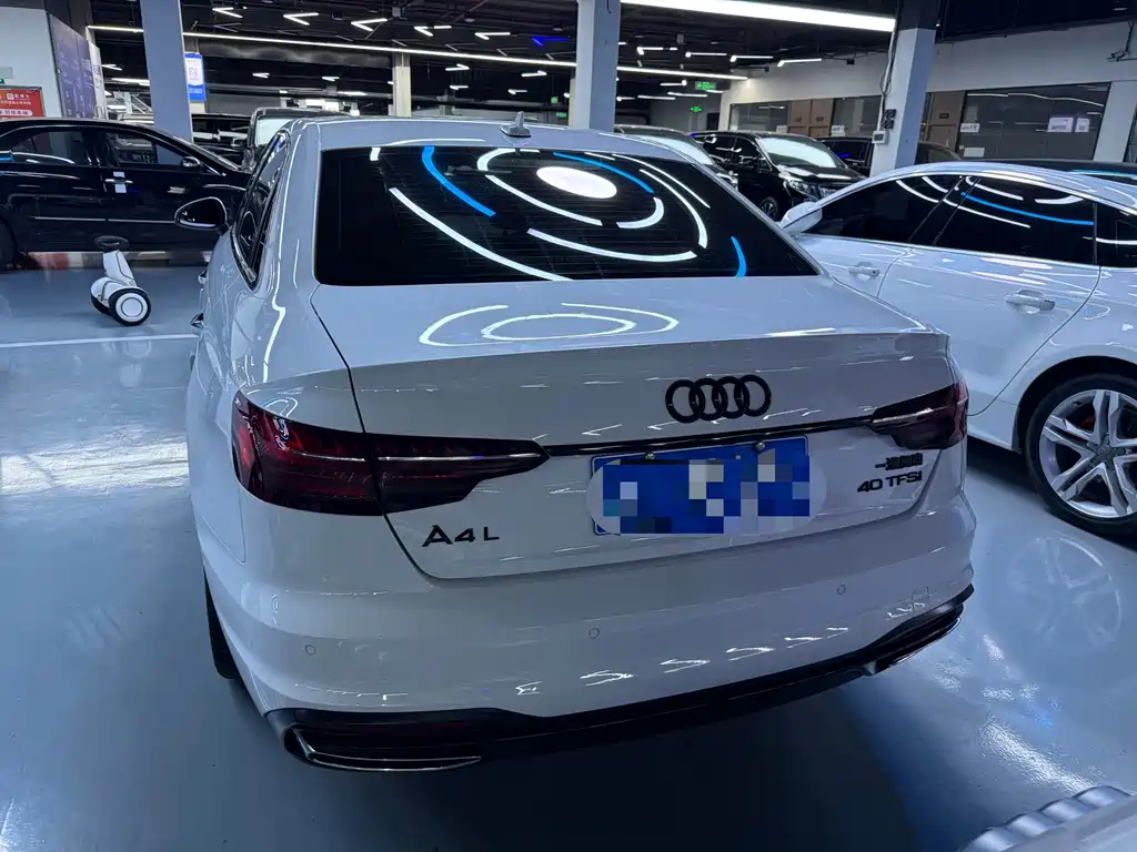 Audi A4L — миниатюра 19