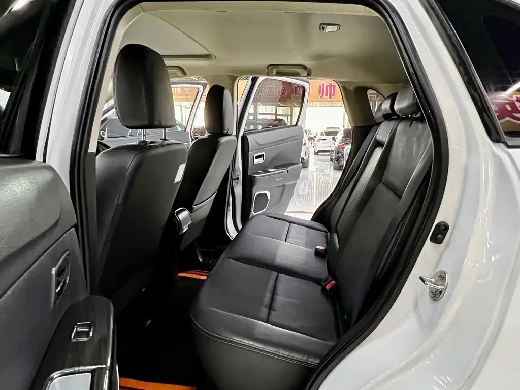 Mitsubishi ASX — миниатюра 13