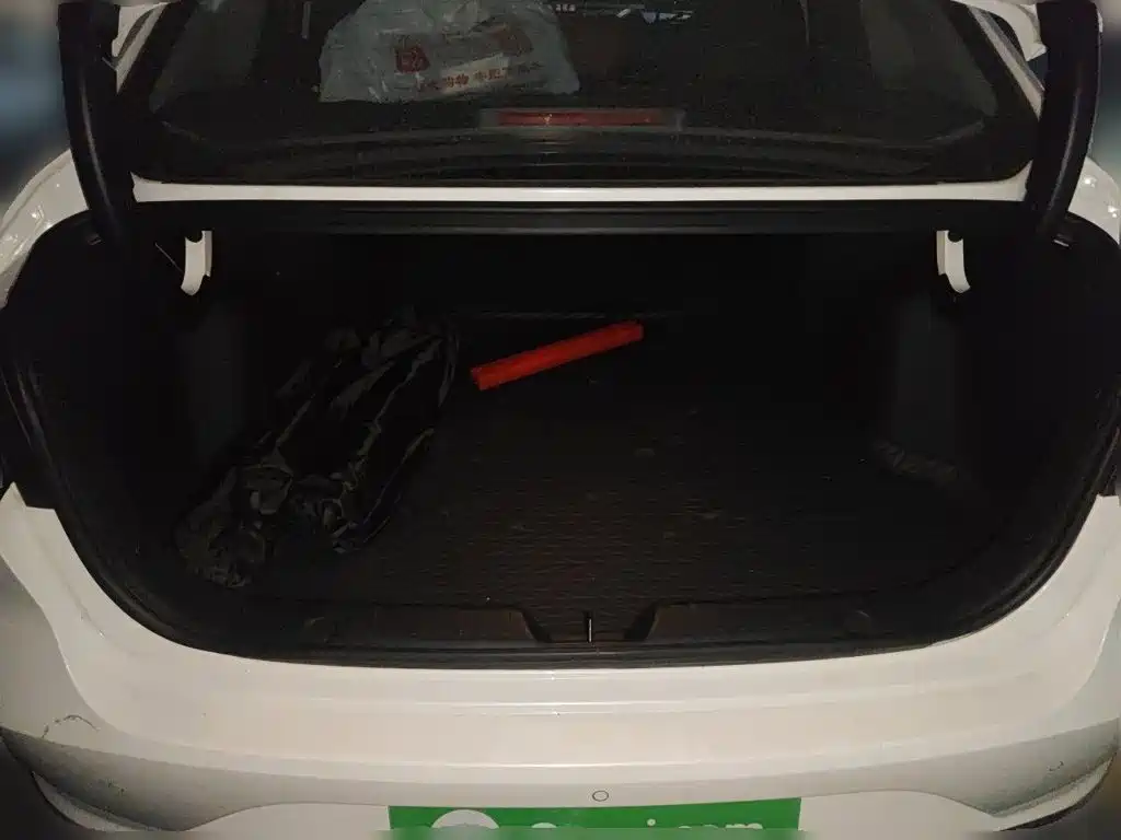 Changan Eado — миниатюра 15