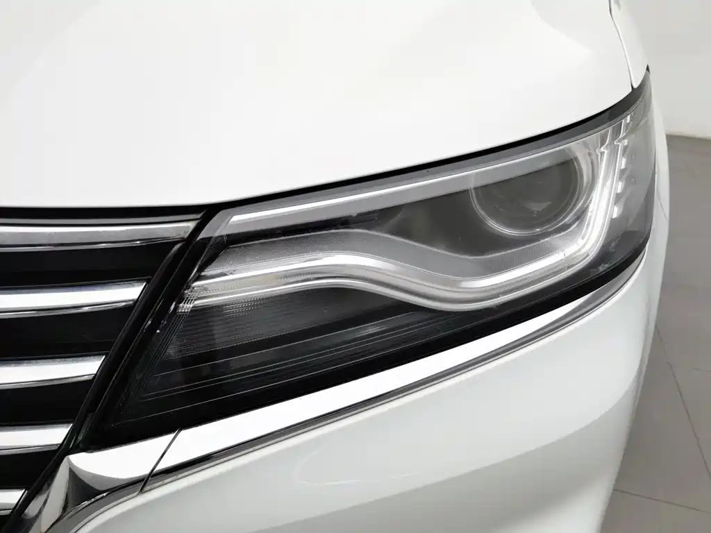 Roewe RX5 — фотографии объявления, Фото 8