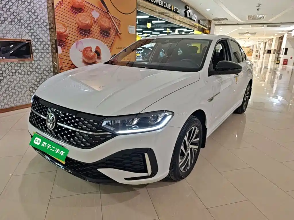朗逸 2024款 300TSI DSG星空满逸版 2025