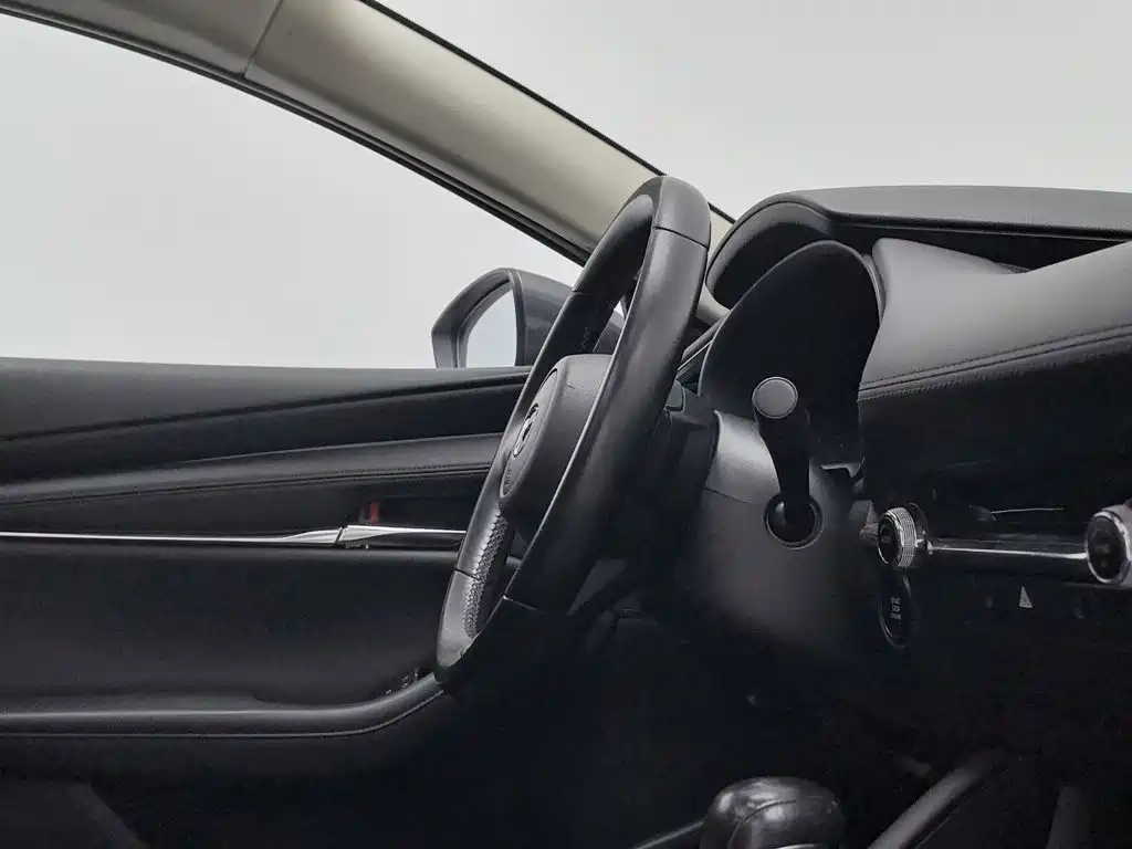 Mazda 3 Axela — миниатюра 22