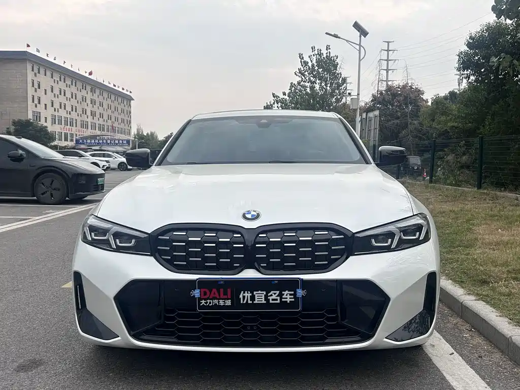 BMW 3 Series — миниатюра 2