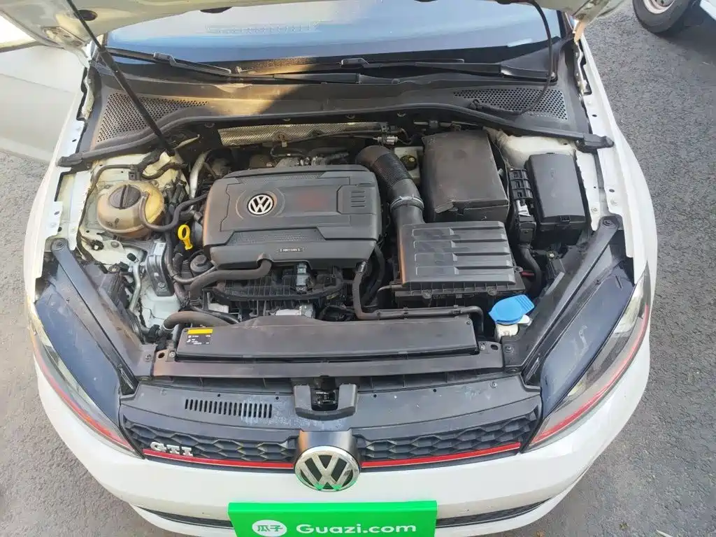 Volkswagen Golf GTI — миниатюра 16
