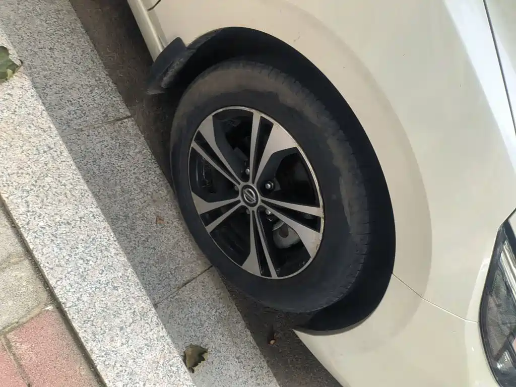 Nissan Sylphy — миниатюра 8