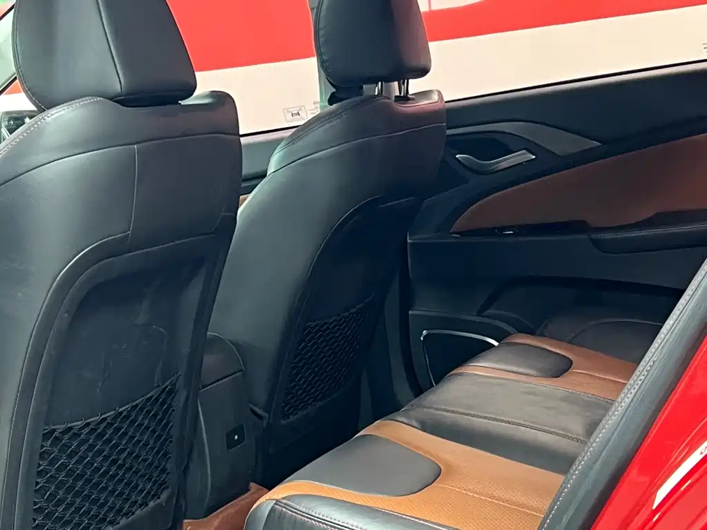 BYD Qin NEV 2016 EV300 Flagship