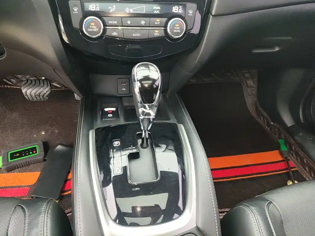 Nissan X-Trail — миниатюра 14