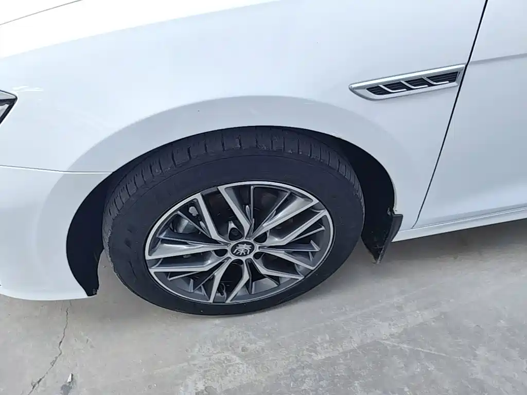 BYD Qin PLUS — миниатюра 23