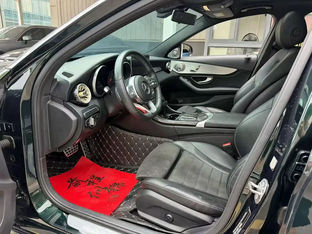 Mercedes-Benz C-Class — миниатюра 4