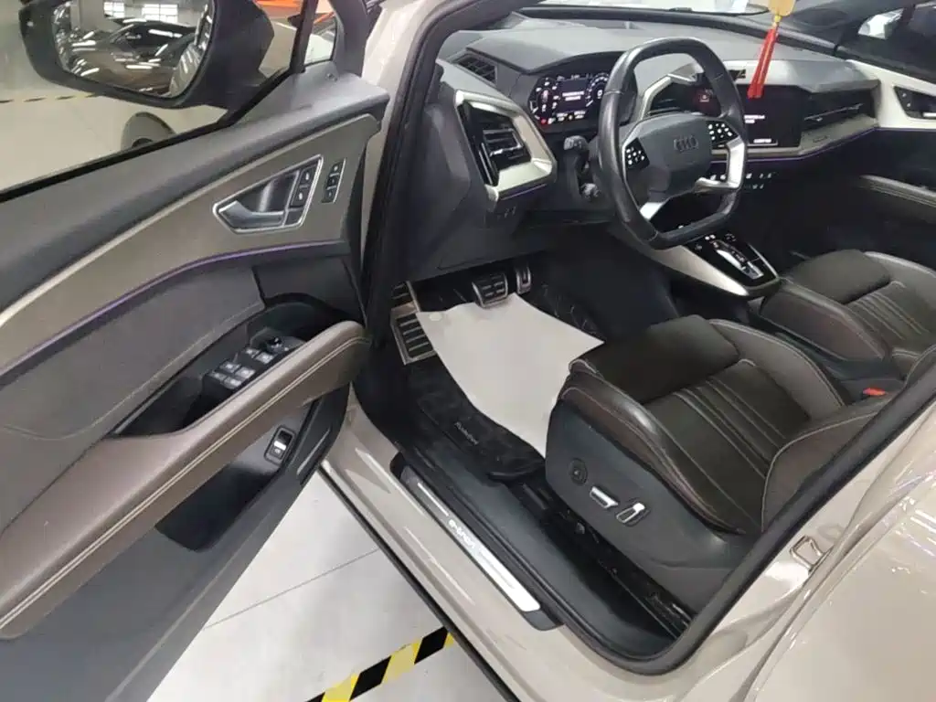 Audi Q5 e-tron — миниатюра 16