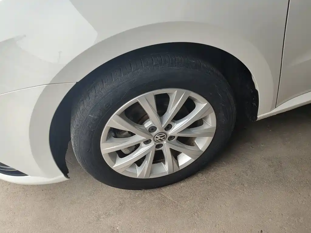 Volkswagen Lavida — миниатюра 23