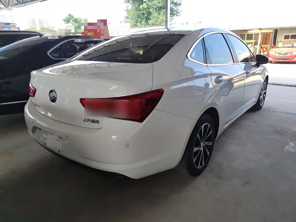 Buick Verano — миниатюра 7