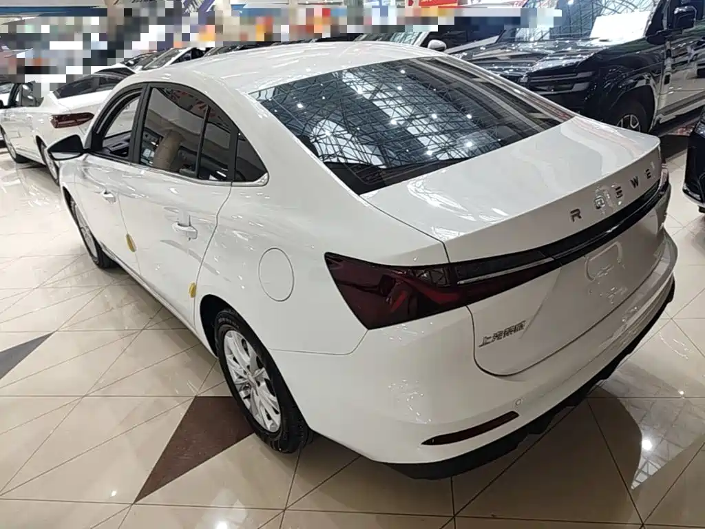 Roewe i5 — миниатюра 5