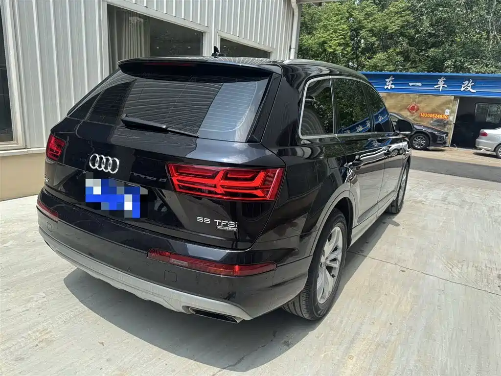 Audi Q7 2018 40 TFSI Comfort